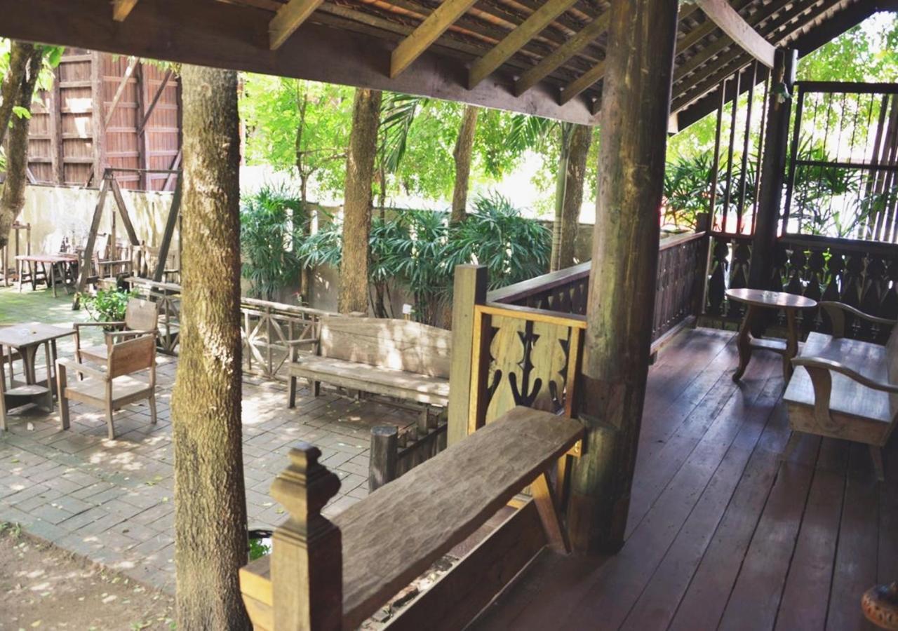 Tanita House Bed & Breakfast Chiang Mai Exterior photo
